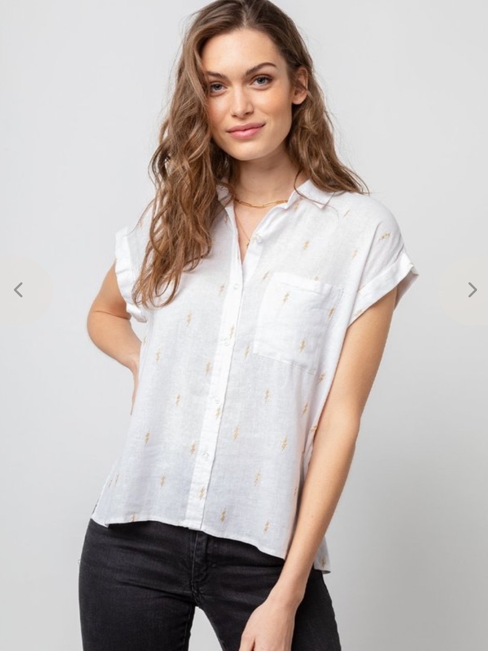 Rails Whitney short sleeve shirt size XS in white/gold/electric Lightning Print